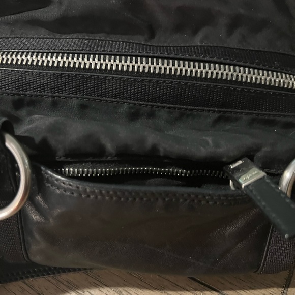 RARE VINTAGE Prada leather/vinyl buckle bag with matching wallet. - Picture 7 of 9